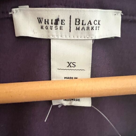 NWT🏷 WHITE HOUSE | BLACK MARKET Cotton Purple Tank w/decorative buttons, Sz XS - Picture 3 of 9